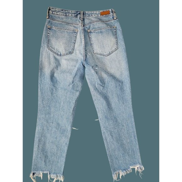 Abercrombie and Fitch Annie Boyfriend Distressed Jeans Women Size 6/28 Regular - Picture 2 of 7